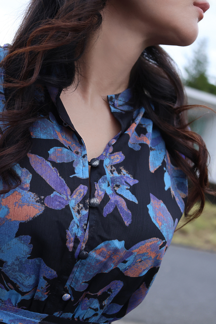 新宿区在住N子(41) T160 B85(C) W59 H86